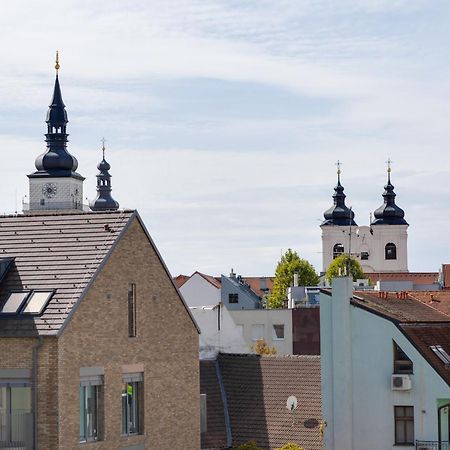 Apartman Leonardo - City Center Trnava Eksteriør billede