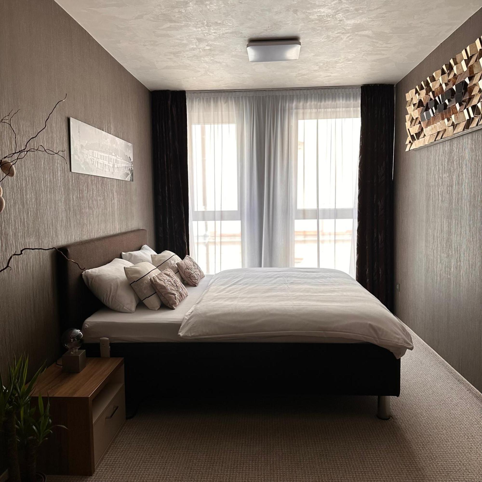 Apartman Leonardo - City Center Trnava Eksteriør billede