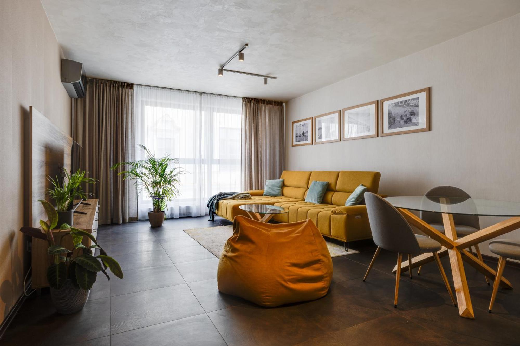 Apartman Leonardo - City Center Trnava Eksteriør billede