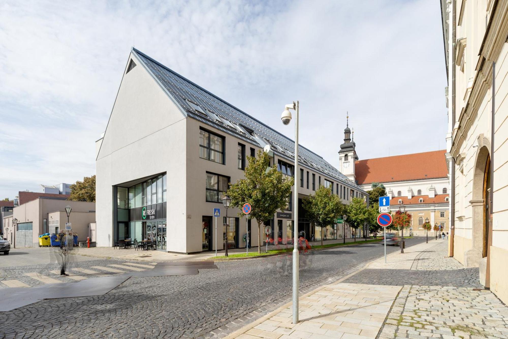 Apartman Leonardo - City Center Trnava Eksteriør billede